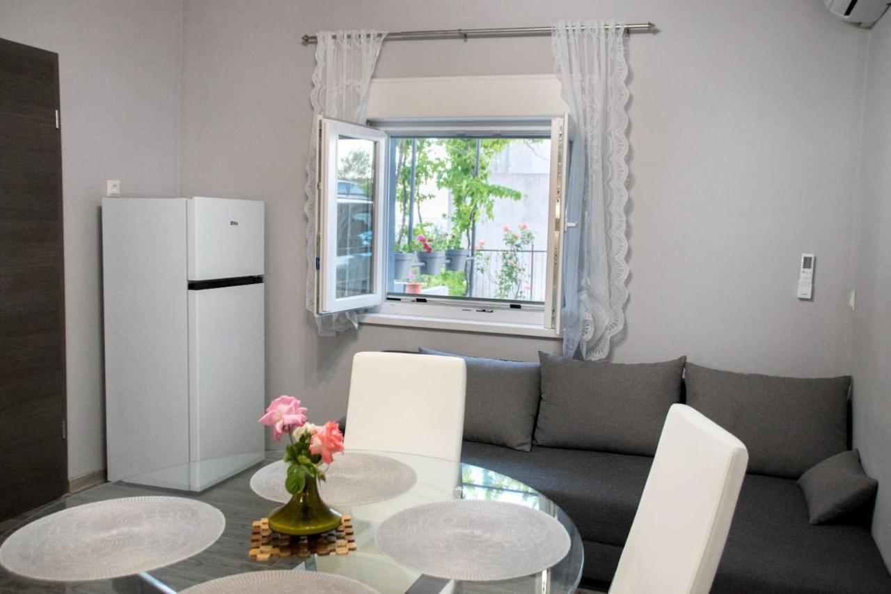 Apartment Bruna Solin Exteriör bild